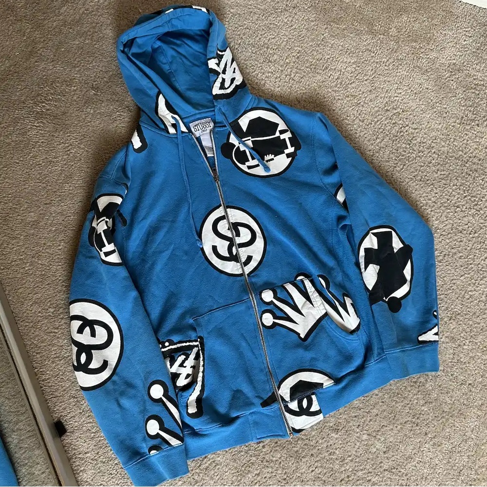 STUSSY